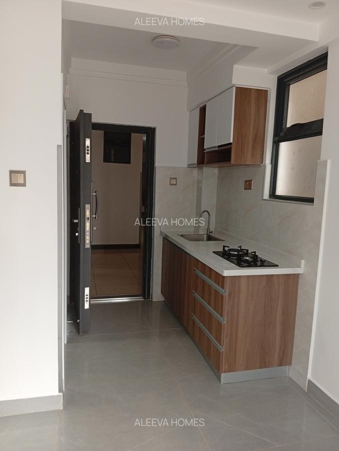 Studio Apartment with Gym in Lavington - 1