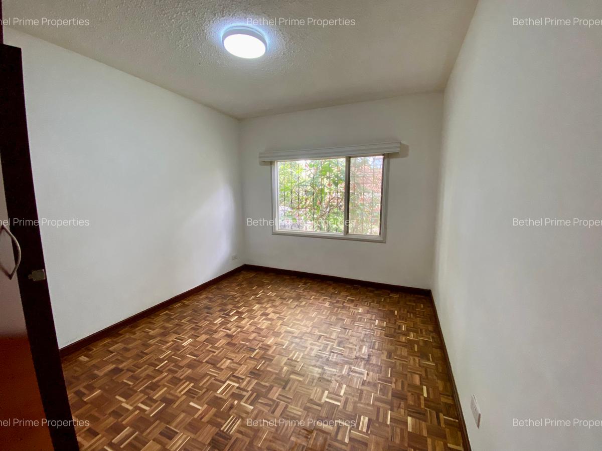 4 Bed House with En Suite in Muthaiga - 9