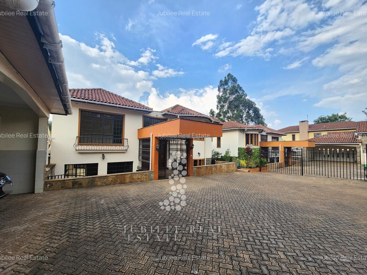 5 Bed Townhouse with En Suite in Lower Kabete - 4