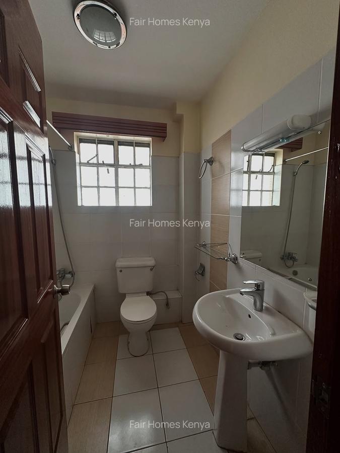 4 Bed Townhouse with En Suite at Chalbi Drive - 16