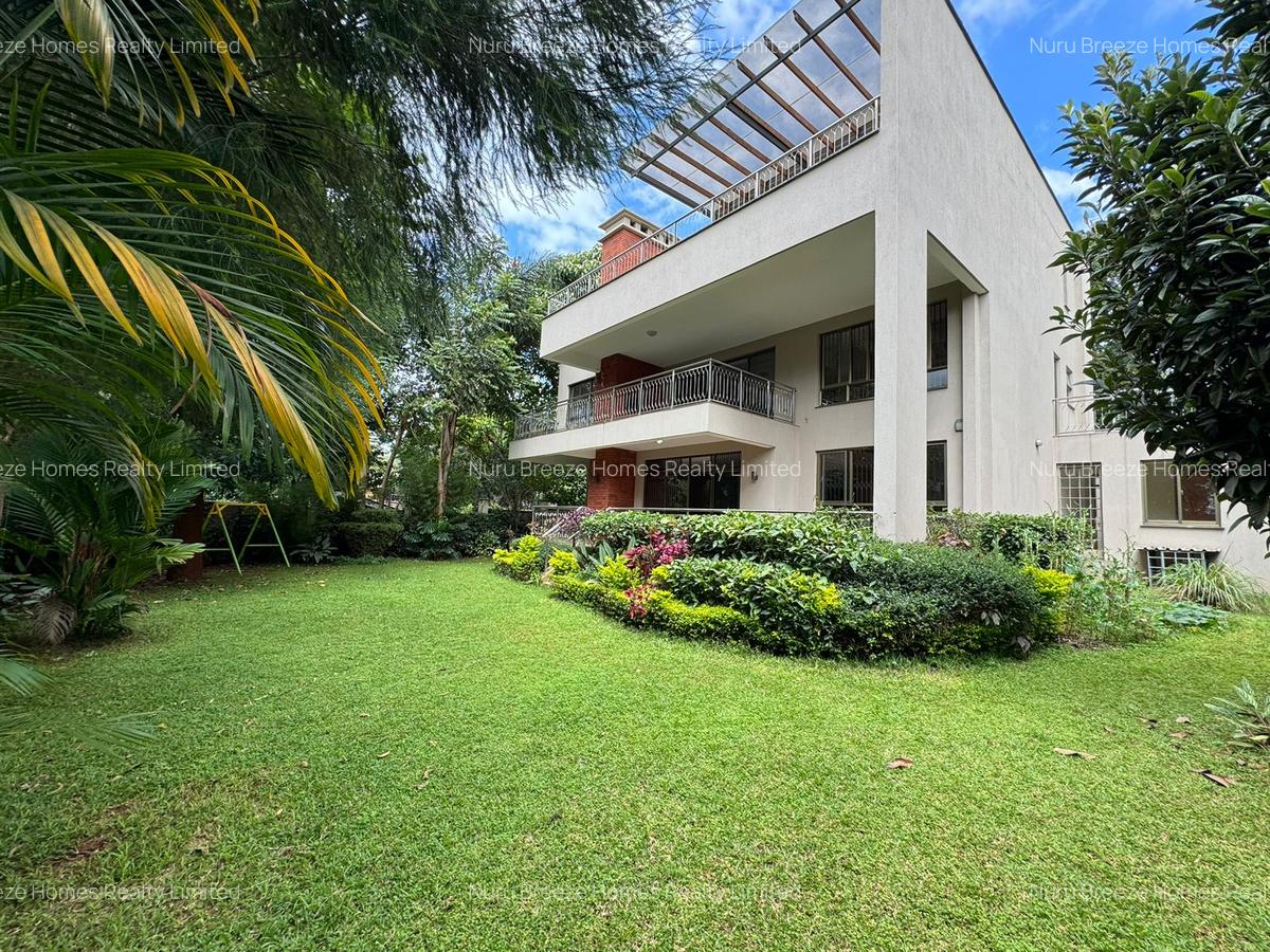 5 Bed Townhouse with En Suite in Lavington - 8