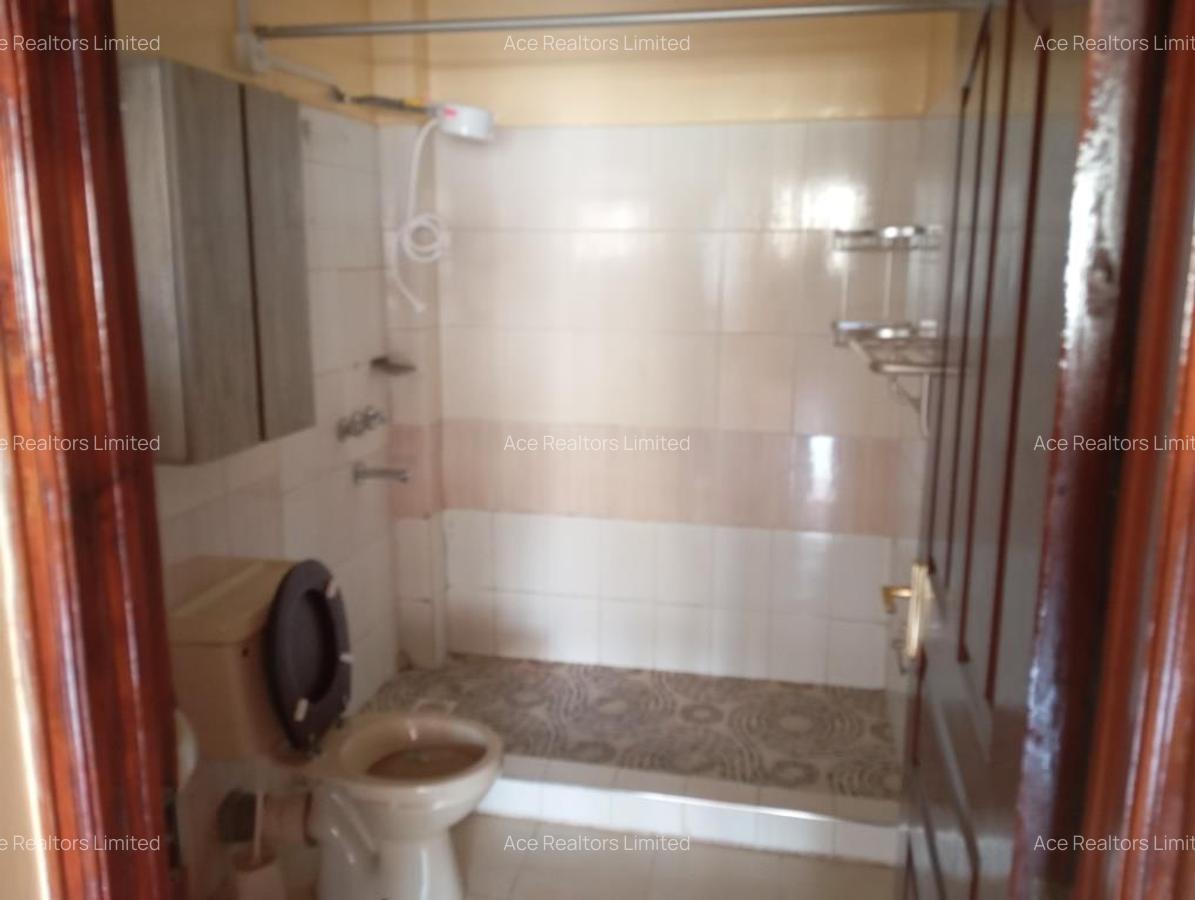 4 Bed Apartment with En Suite at Lavington - 13