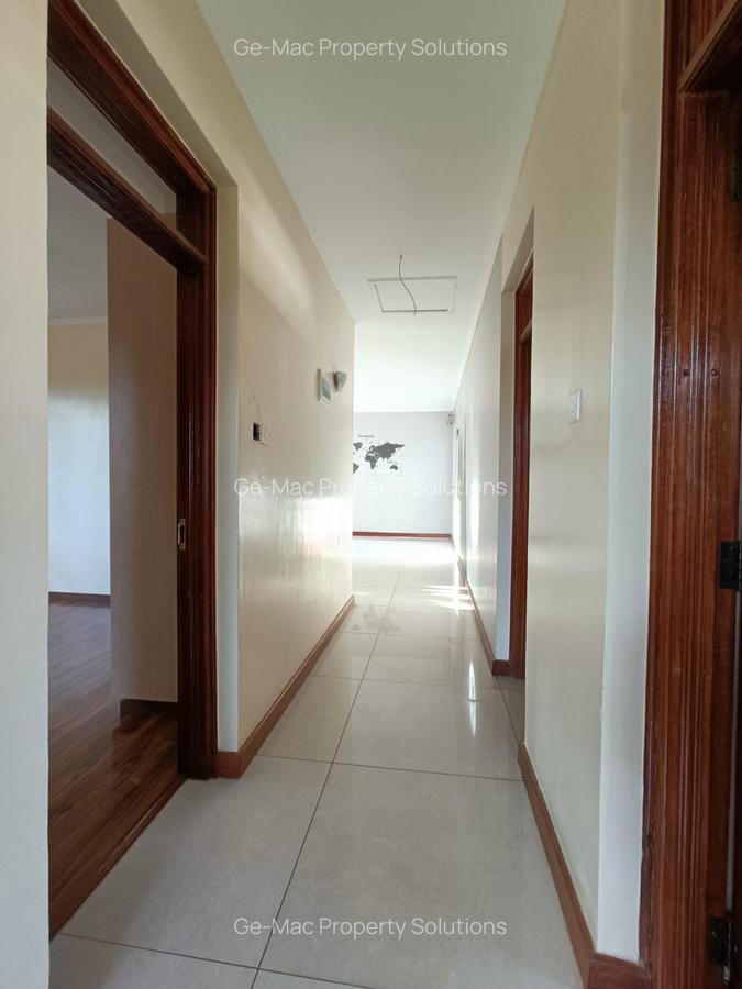 4 Bed House with En Suite at Paradise Lost Road - 16