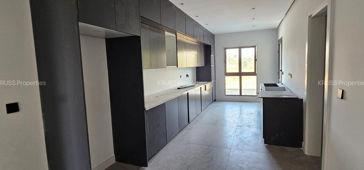 3 Bed Apartment with En Suite at As145 - 10