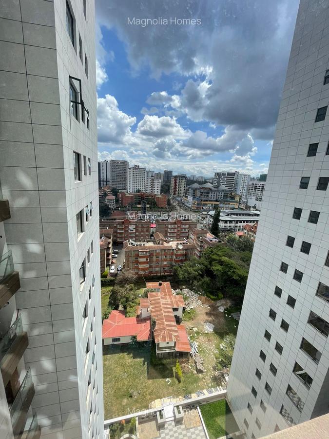 2 Bed Apartment with En Suite in Kilimani - 4
