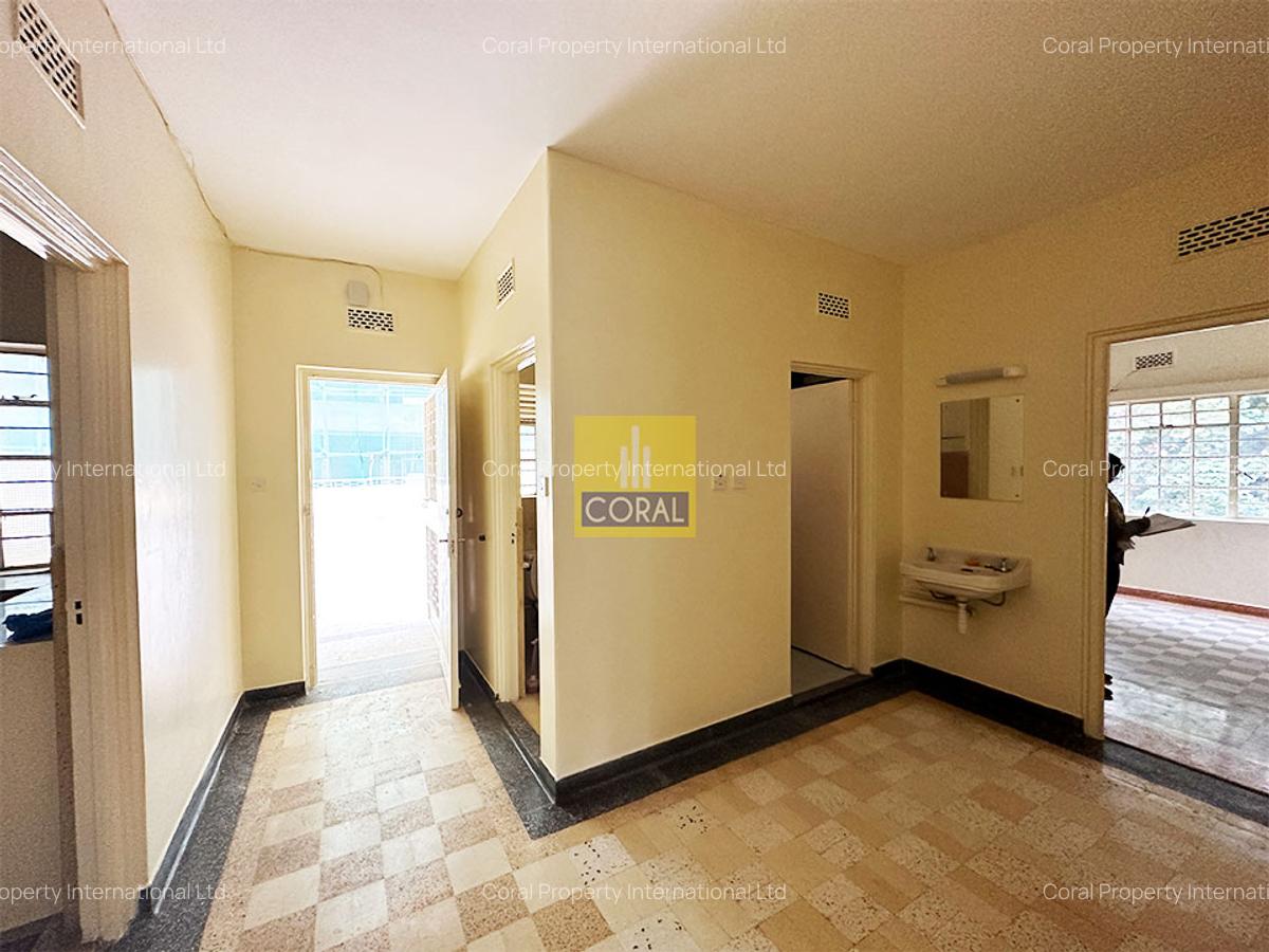 2 Bed Apartment in Parklands - 2