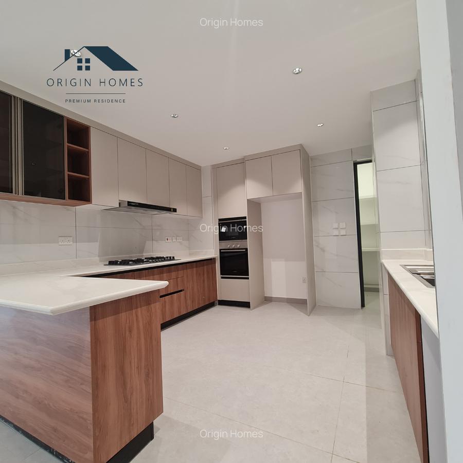 3 Bed Apartment with En Suite at Westlands - 4