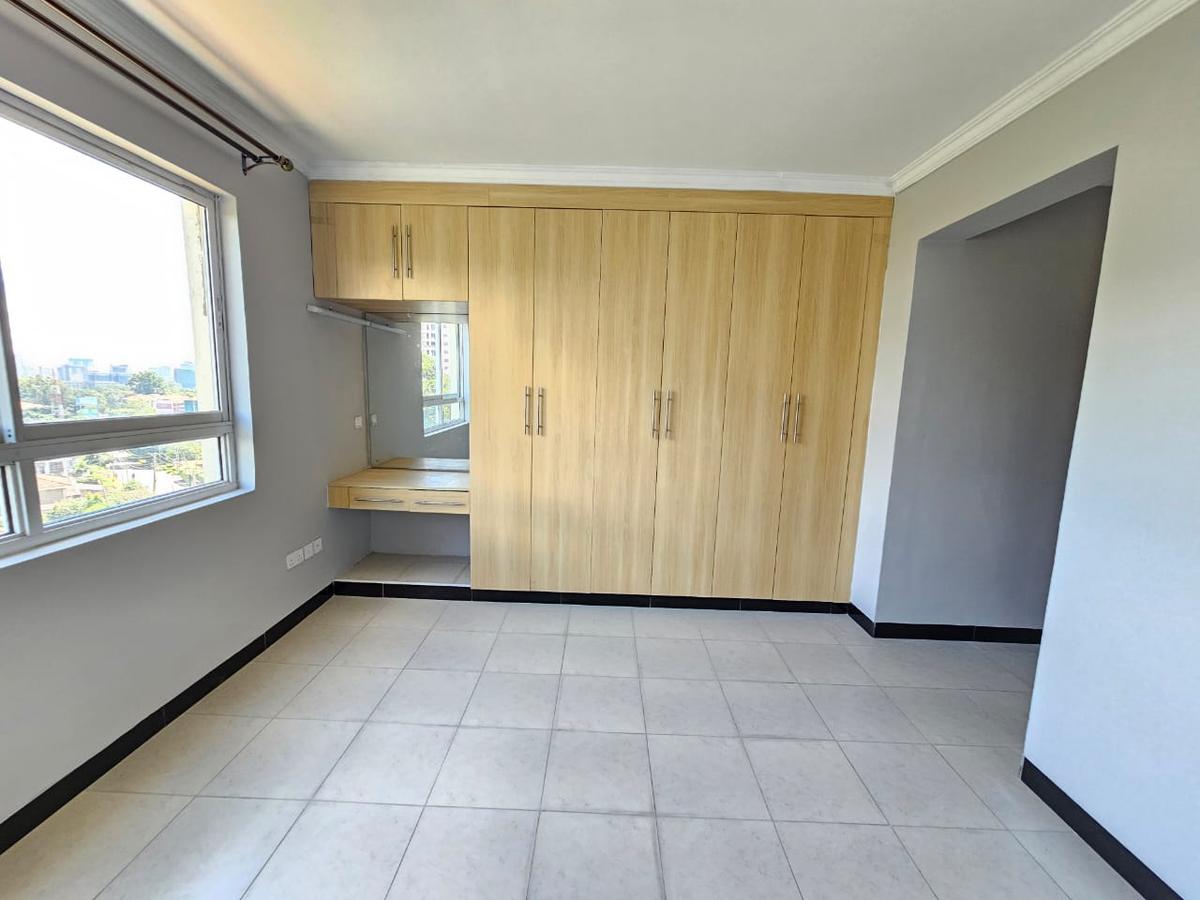 3 Bed Apartment with En Suite in Kileleshwa - 11