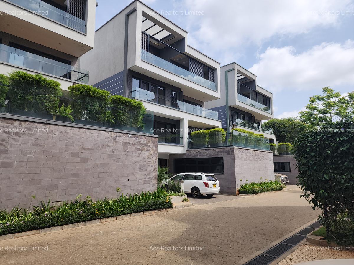 4 Bed Villa with En Suite at Jacaranda Avenue - 1