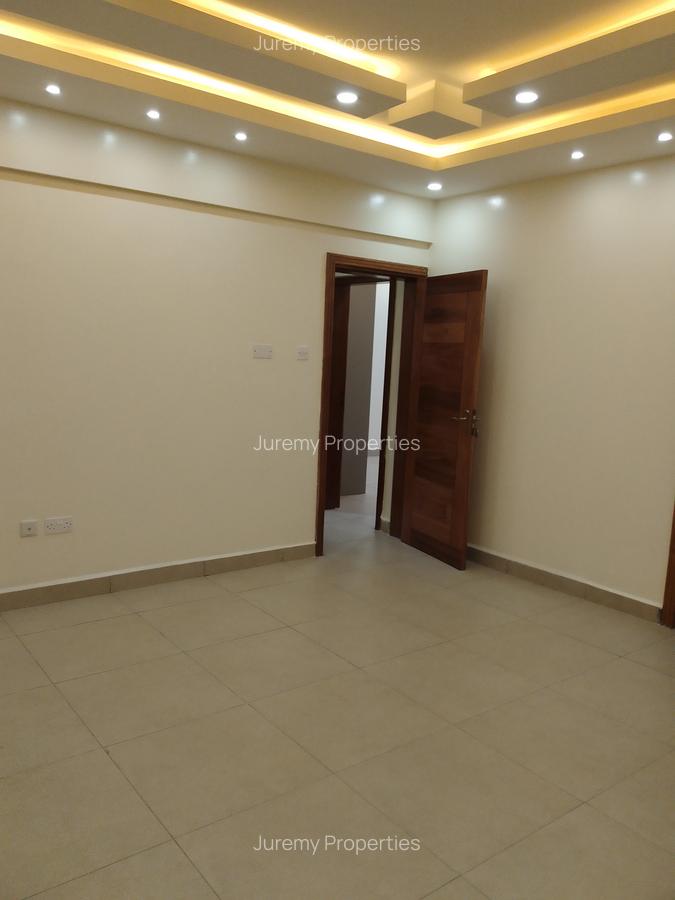 Serviced 2 Bed Apartment with En Suite in Kilimani - 3