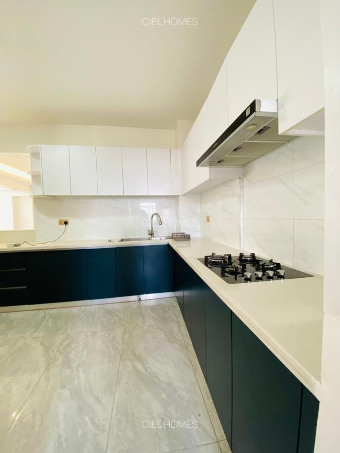 4 Bed Apartment with En Suite at Oledume Road - 3