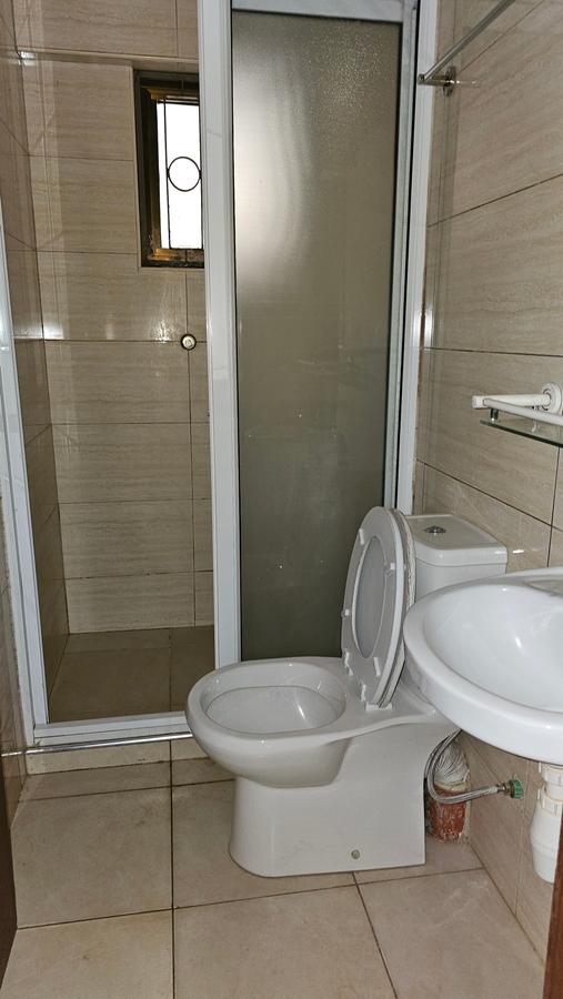 Studio Apartment with En Suite at Ole Odume - 4