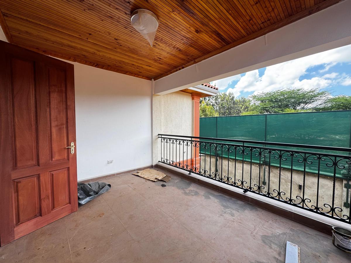 4 Bed Townhouse with En Suite in Karen - 15