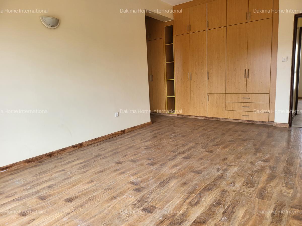 2 Bed Apartment with En Suite in Rhapta Road - 8