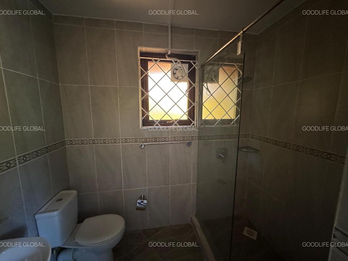 4 Bed House with En Suite at Runda - 13