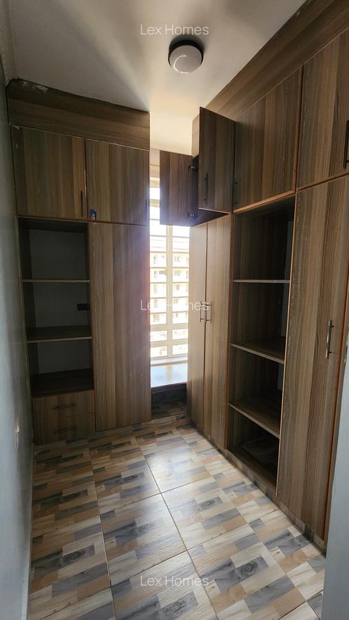 3 Bed House with En Suite at - 11