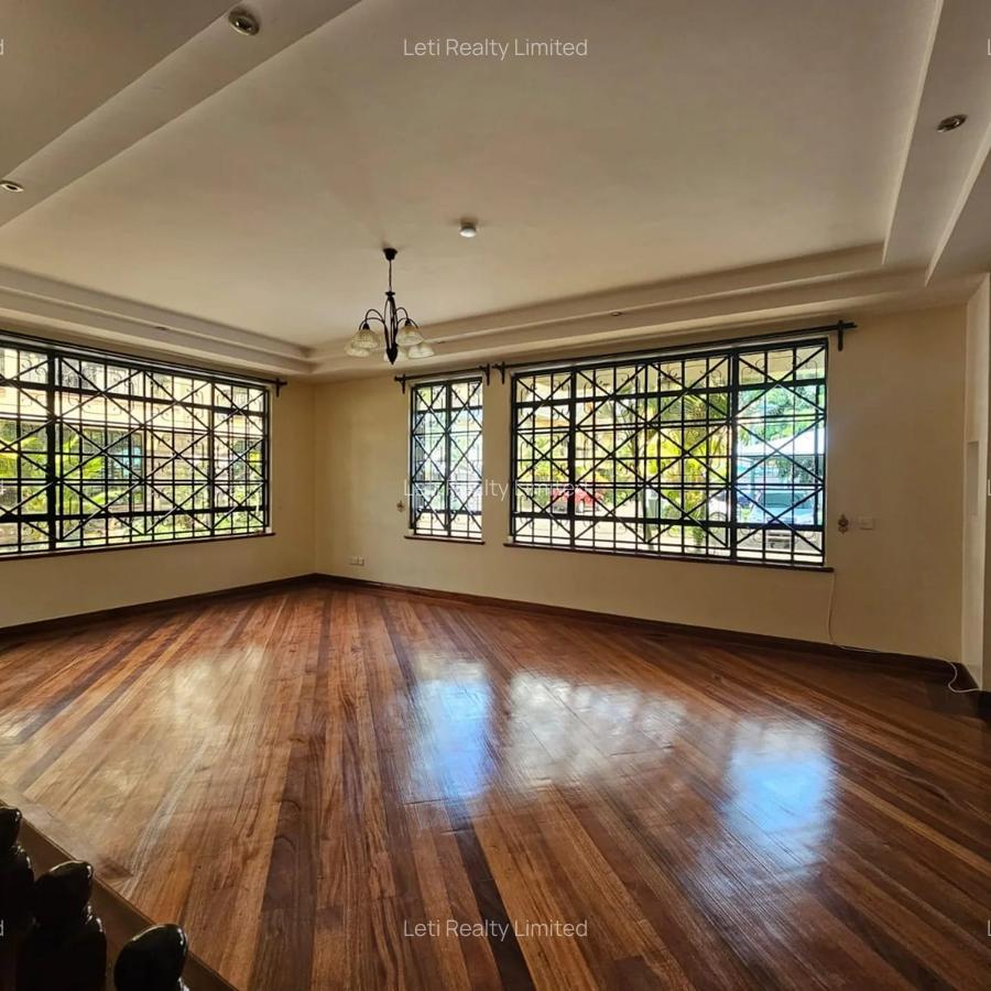 5 Bed Townhouse with En Suite in Kileleshwa - 3