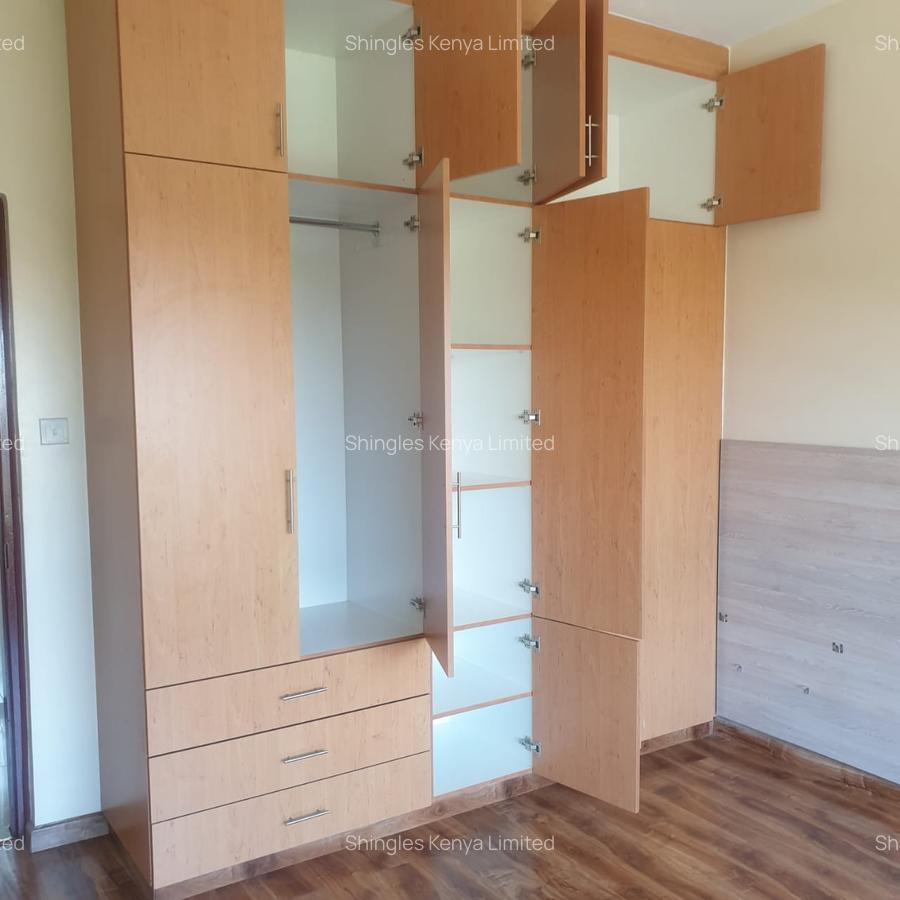 2 Bed Apartment with En Suite in Rhapta Road - 12