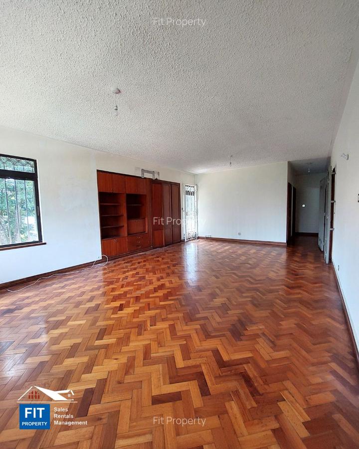 5 Bed House with En Suite in Muthaiga - 14