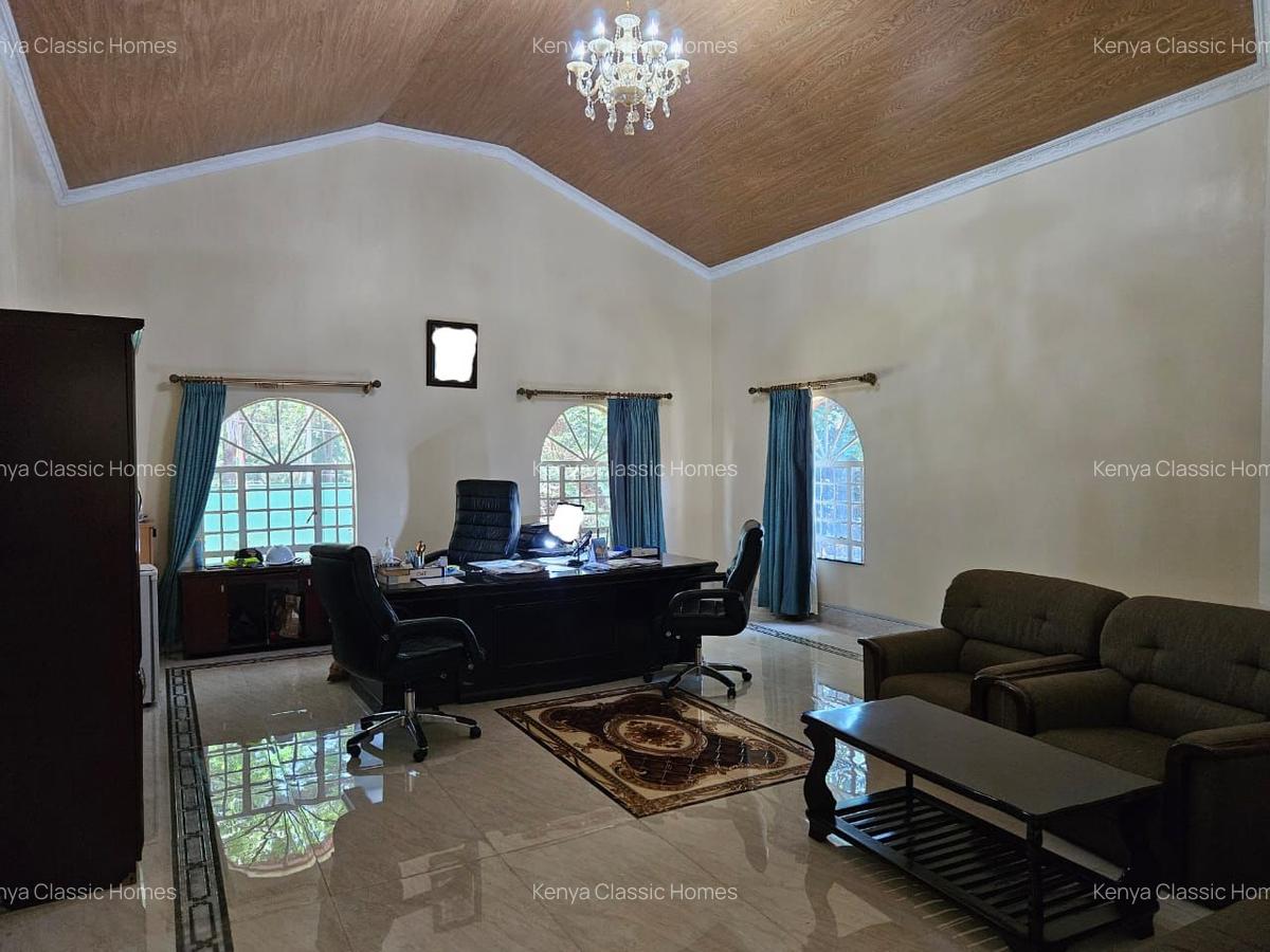 10 Bed House with En Suite at Runda - 9