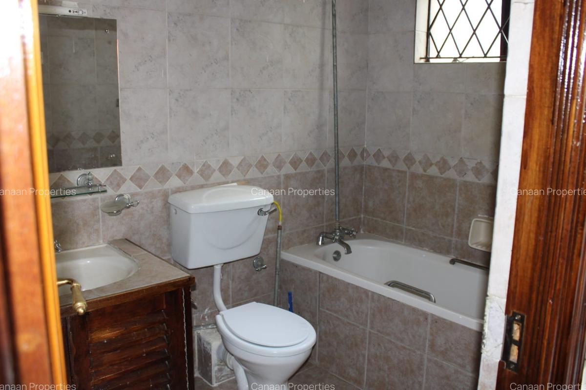 3 Bed Apartment with Borehole in Lavington - 8