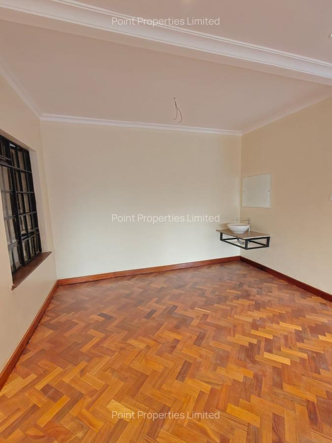 3 Bed House with En Suite in Karen - 8