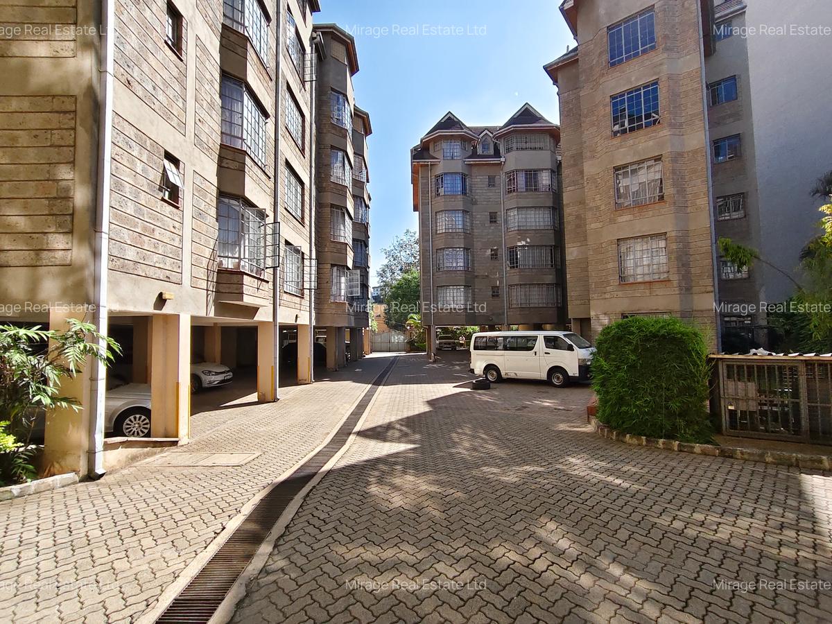 2 Bed Apartment with Borehole in Kilimani - 13
