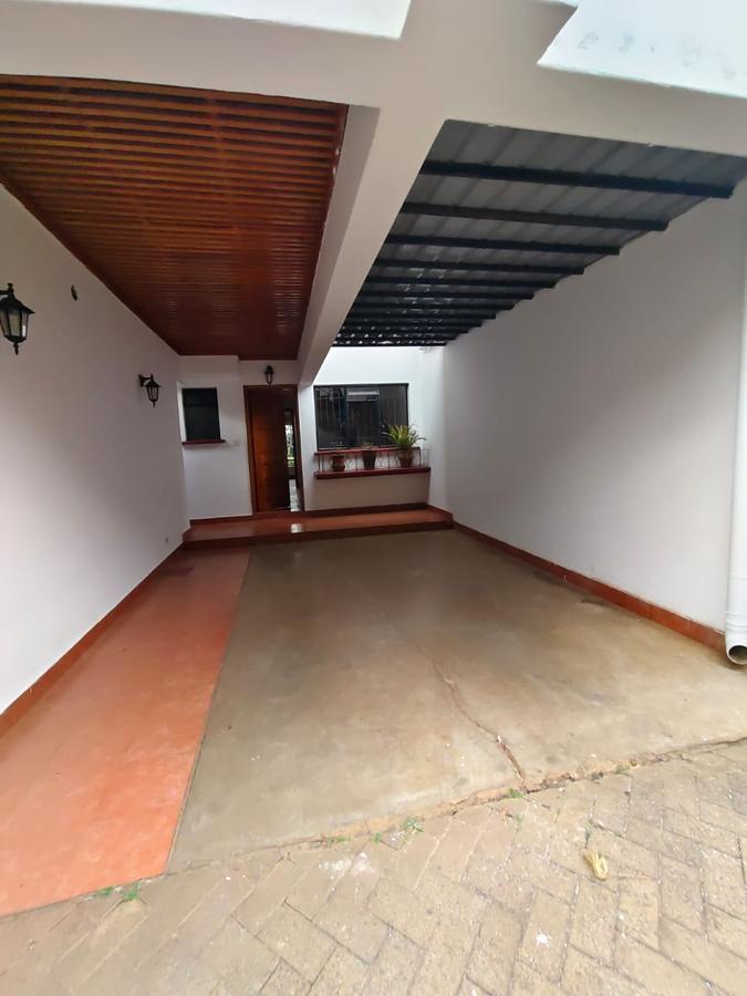 4 Bed Townhouse with En Suite at Owashika Road - 5