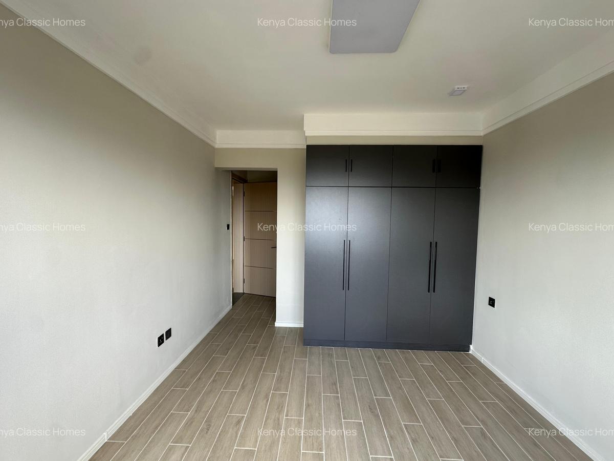 2 Bed Apartment with En Suite at Lavington - 9