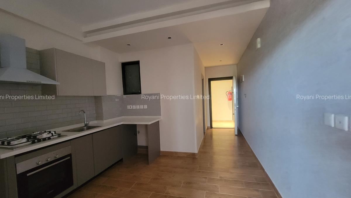 1 Bed Apartment with Swimming Pool in Kilimani - 1