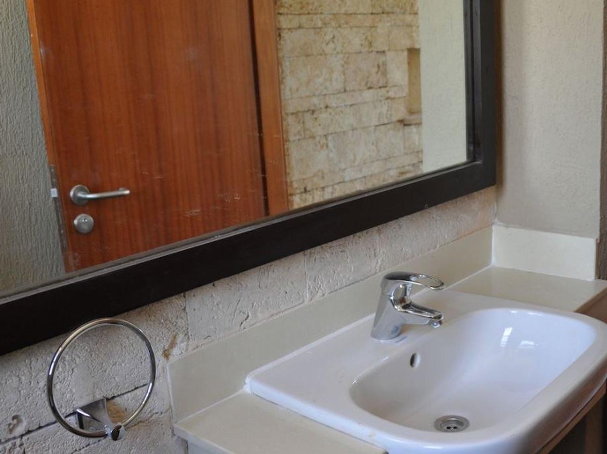 4 Bed House in Runda - 7