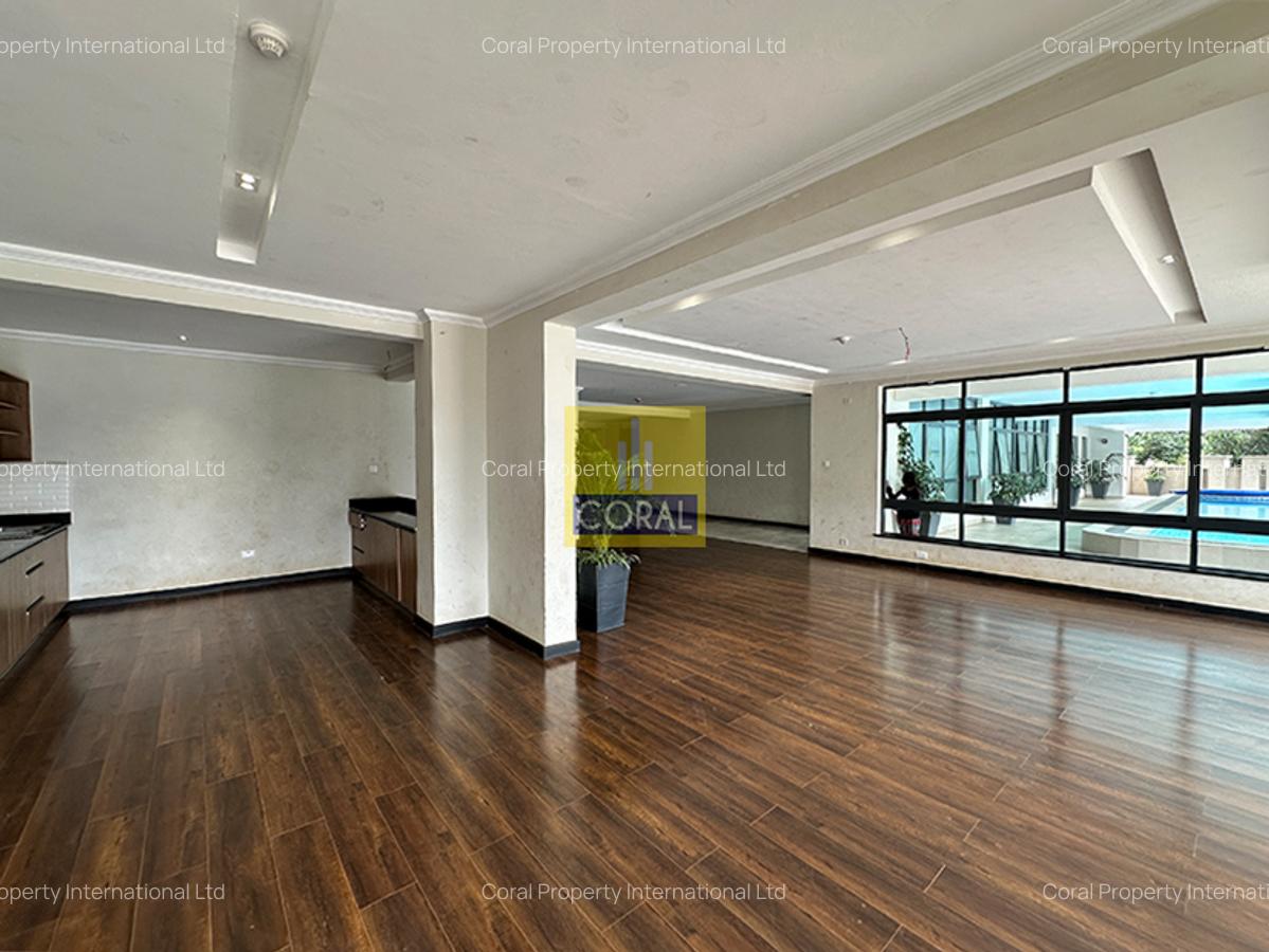 4 Bed Apartment in Westlands Area - 14