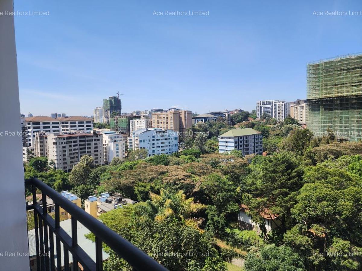 3 Bed Apartment with En Suite at Lantana Road - 15