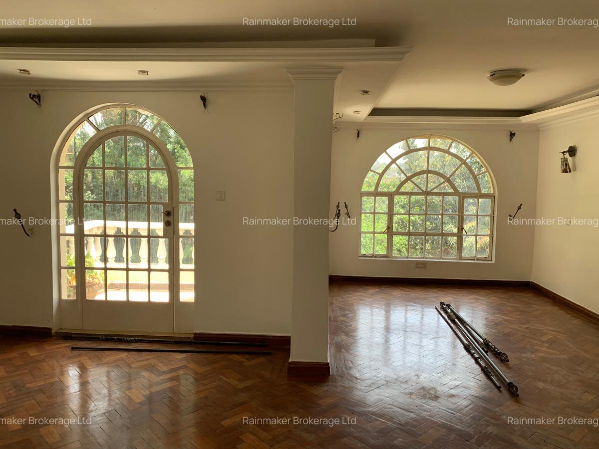 4 Bed Townhouse with En Suite at Ruaka Drive - 4