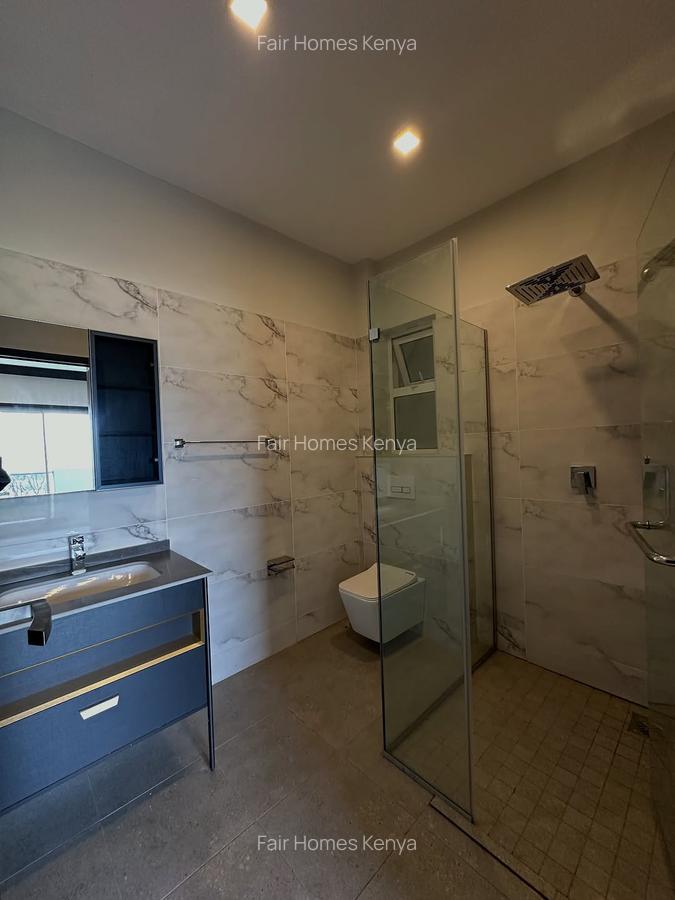 2 Bed Apartment with En Suite at Riverside Drive - 12