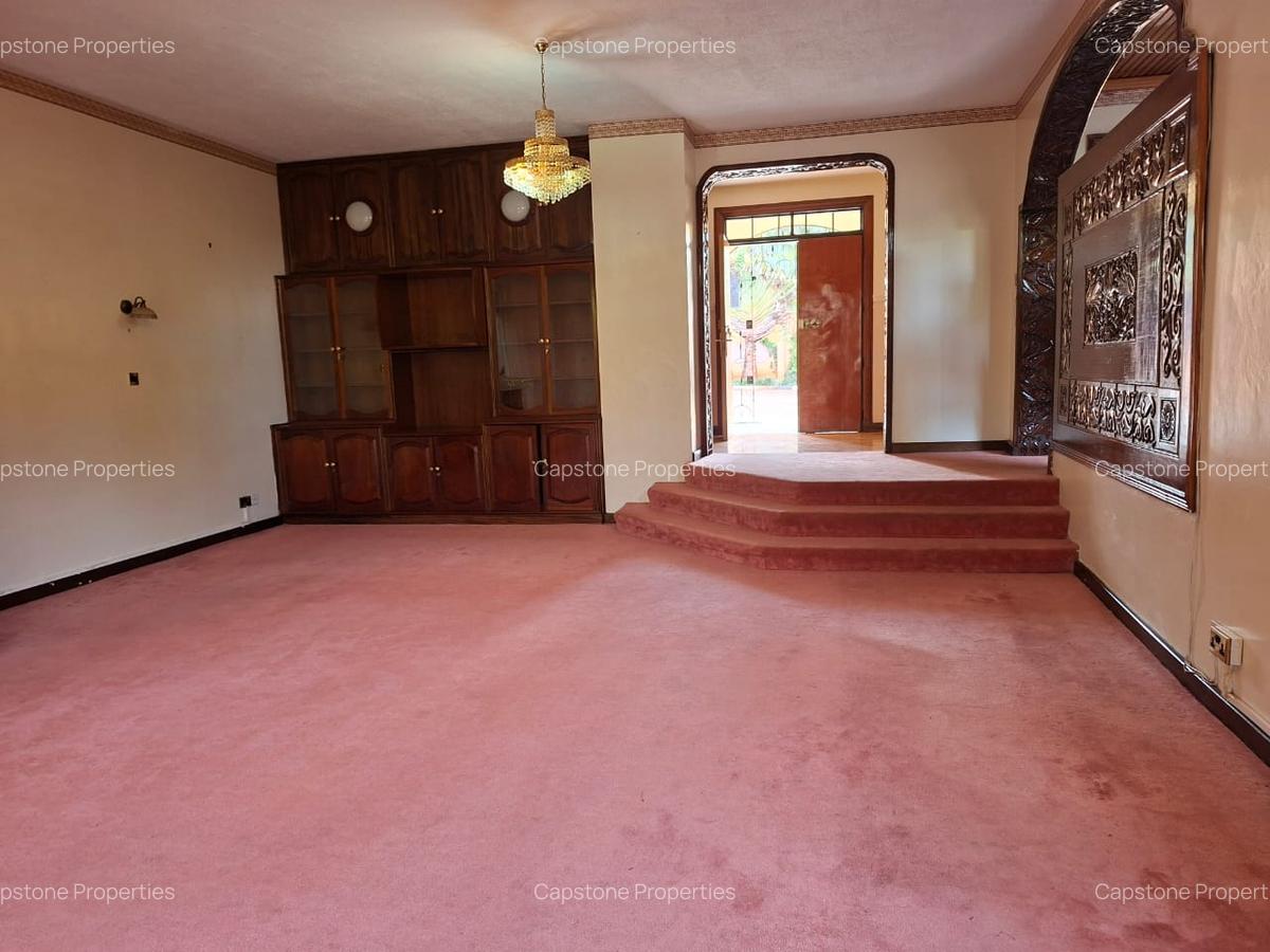 5 Bed House with En Suite in Runda - 6