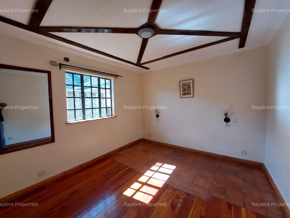 2 Bed House with Garden at Karen - 7