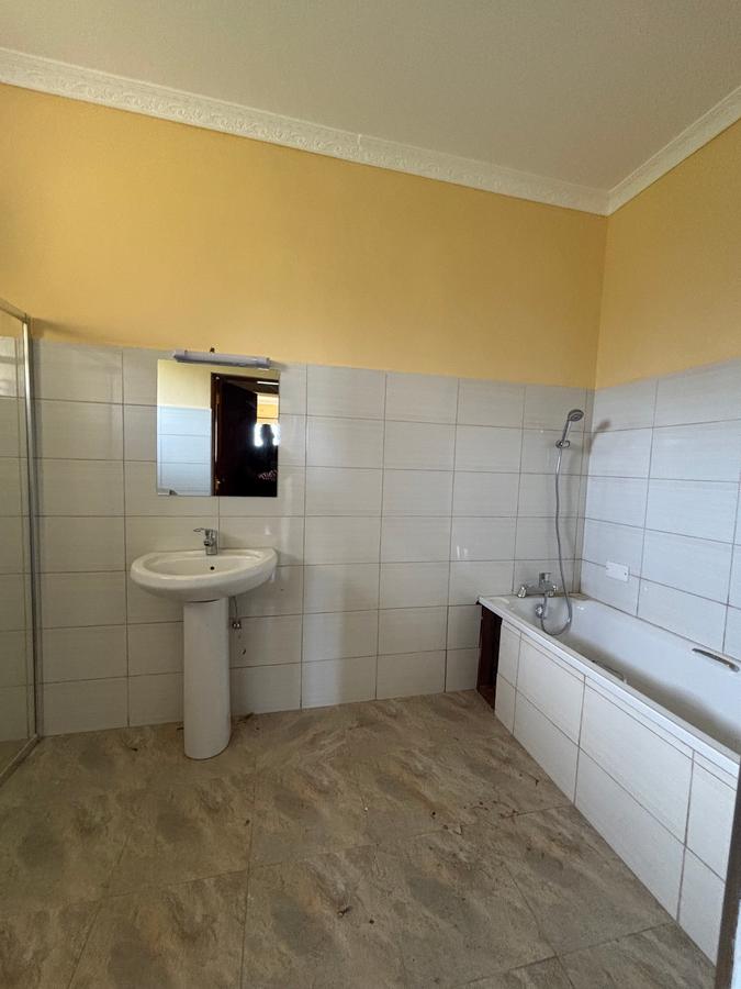 4 Bed Villa with En Suite in Kiambu Road - 7