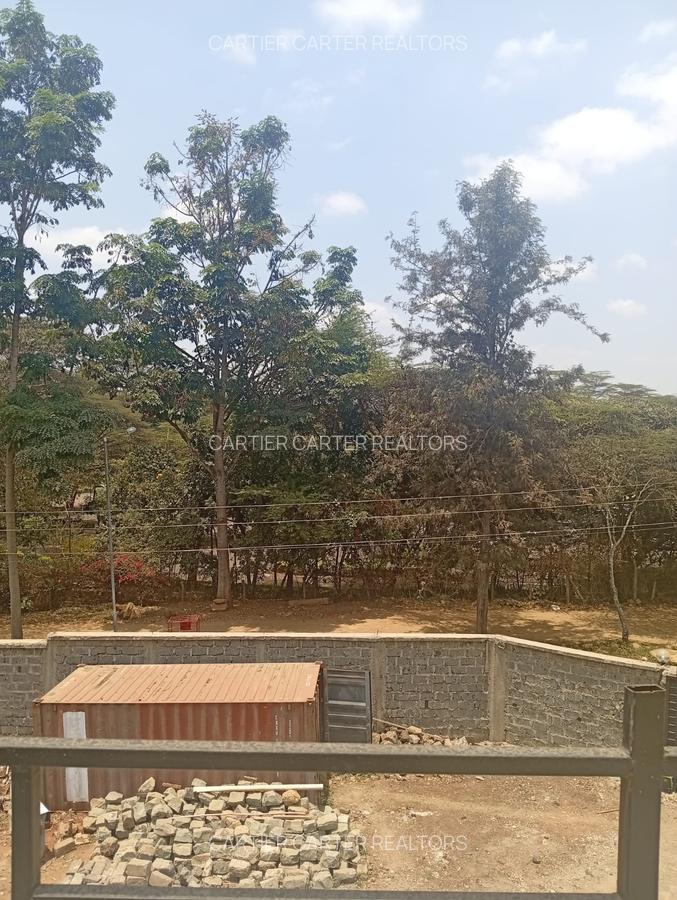 5 Bed House with En Suite in Garden Estate - 2