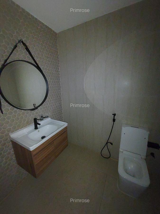 2 Bed Apartment with En Suite in Brookside - 12