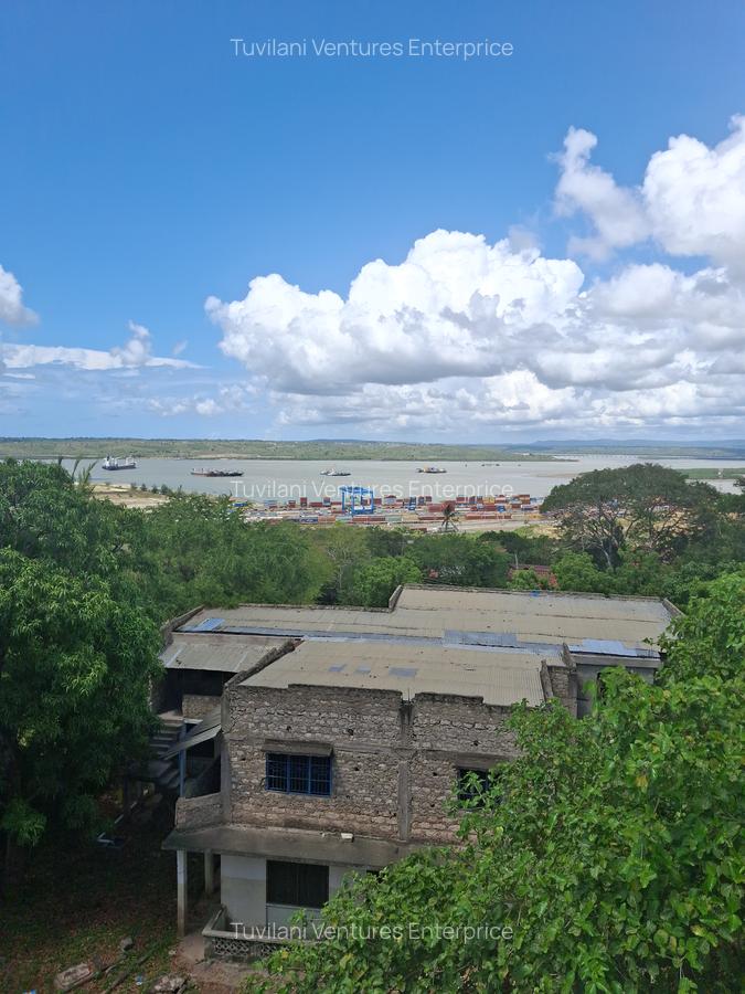 Land at Changamwe - 6