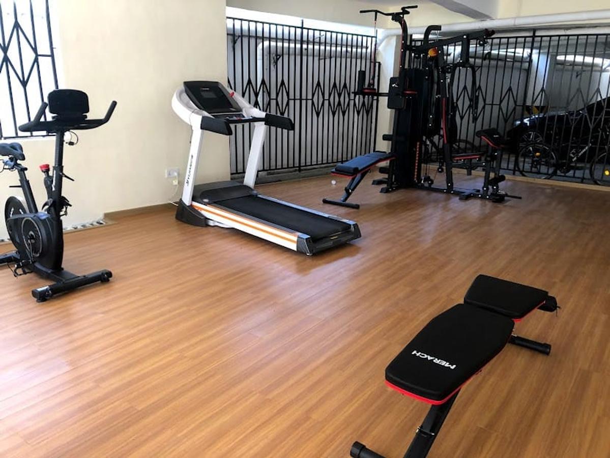 Serviced 1 Bed Apartment with Gym in Kilimani - 3