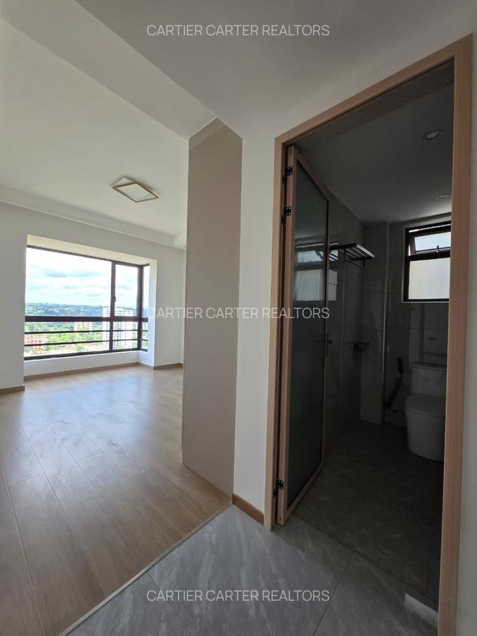 Serviced 2 Bed Apartment with En Suite in Brookside - 6