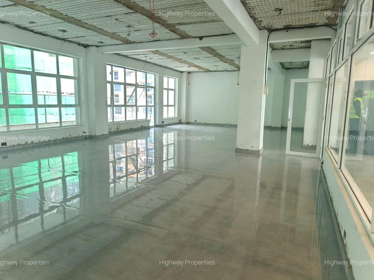 Office with Lift in Kilimani - 16