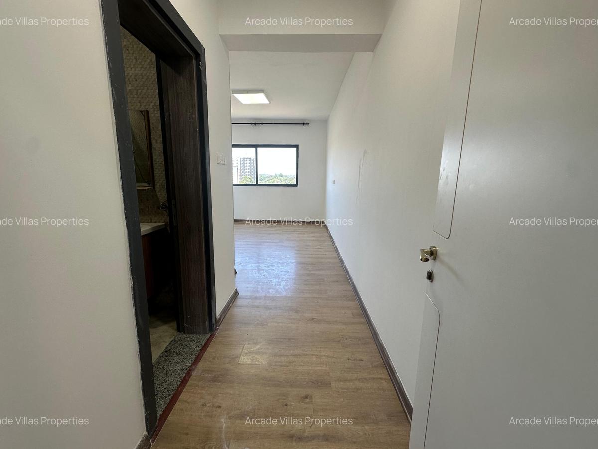 2 Bed Apartment with En Suite in Kileleshwa - 4