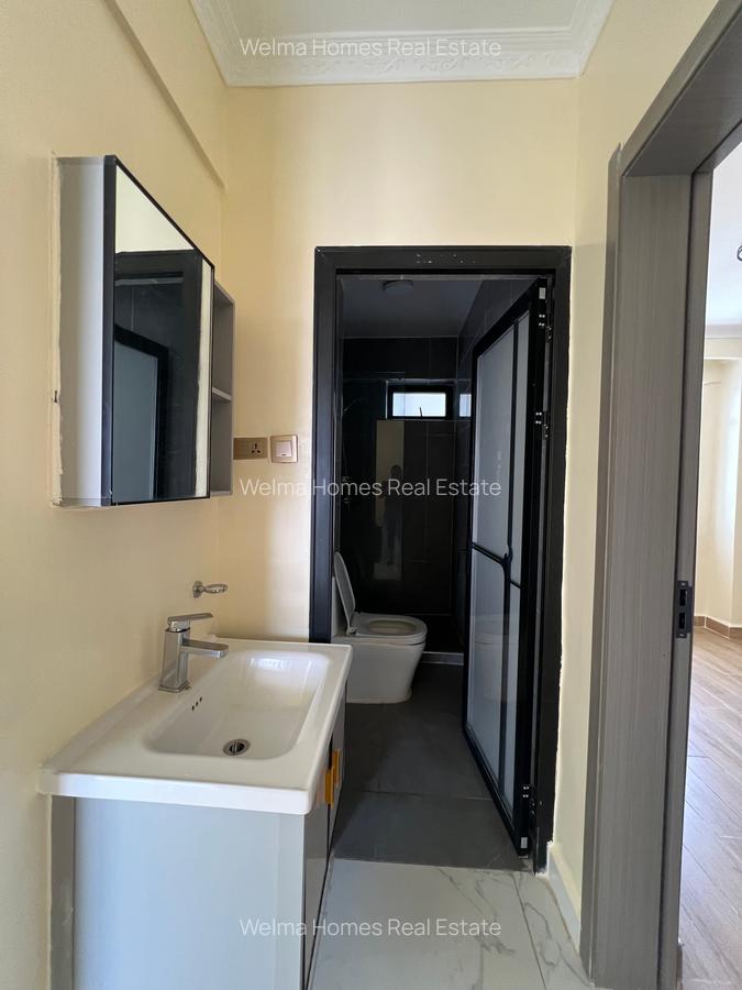 2 Bed Apartment with En Suite in Kilimani - 6