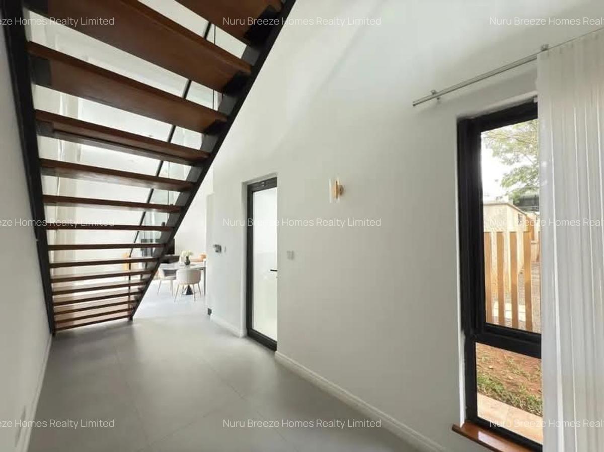 2 Bed Townhouse with En Suite in Lavington - 4