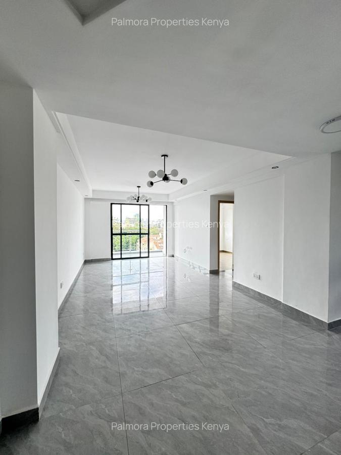 3 Bed Apartment with En Suite in Westlands Area - 1