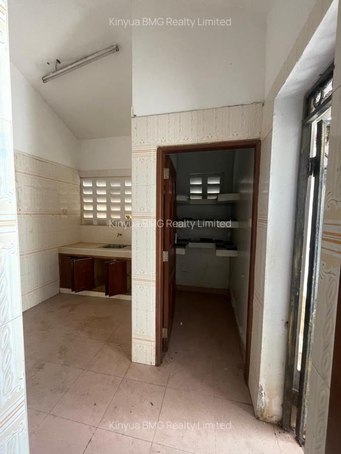 4 Bed Villa with En Suite in Nyali Area - 5