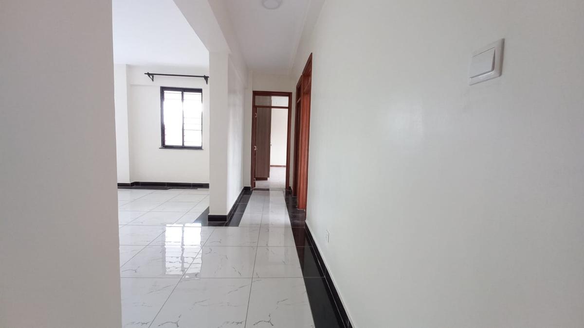 3 Bed Apartment with En Suite at 2Nd Avenue - 4